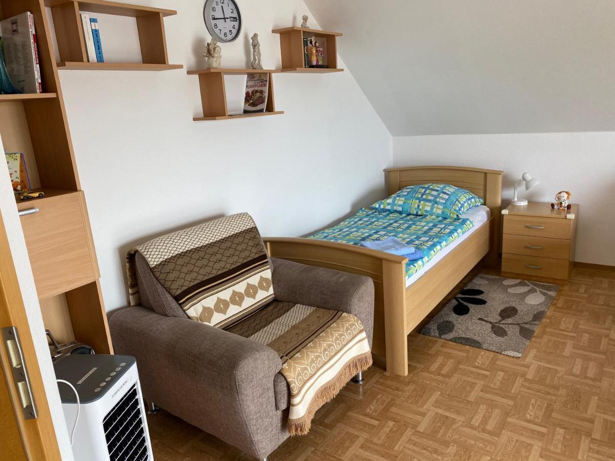 Apartment Mit Blick Auf Herkules Mit Parkplatz Kassel Exterior photo